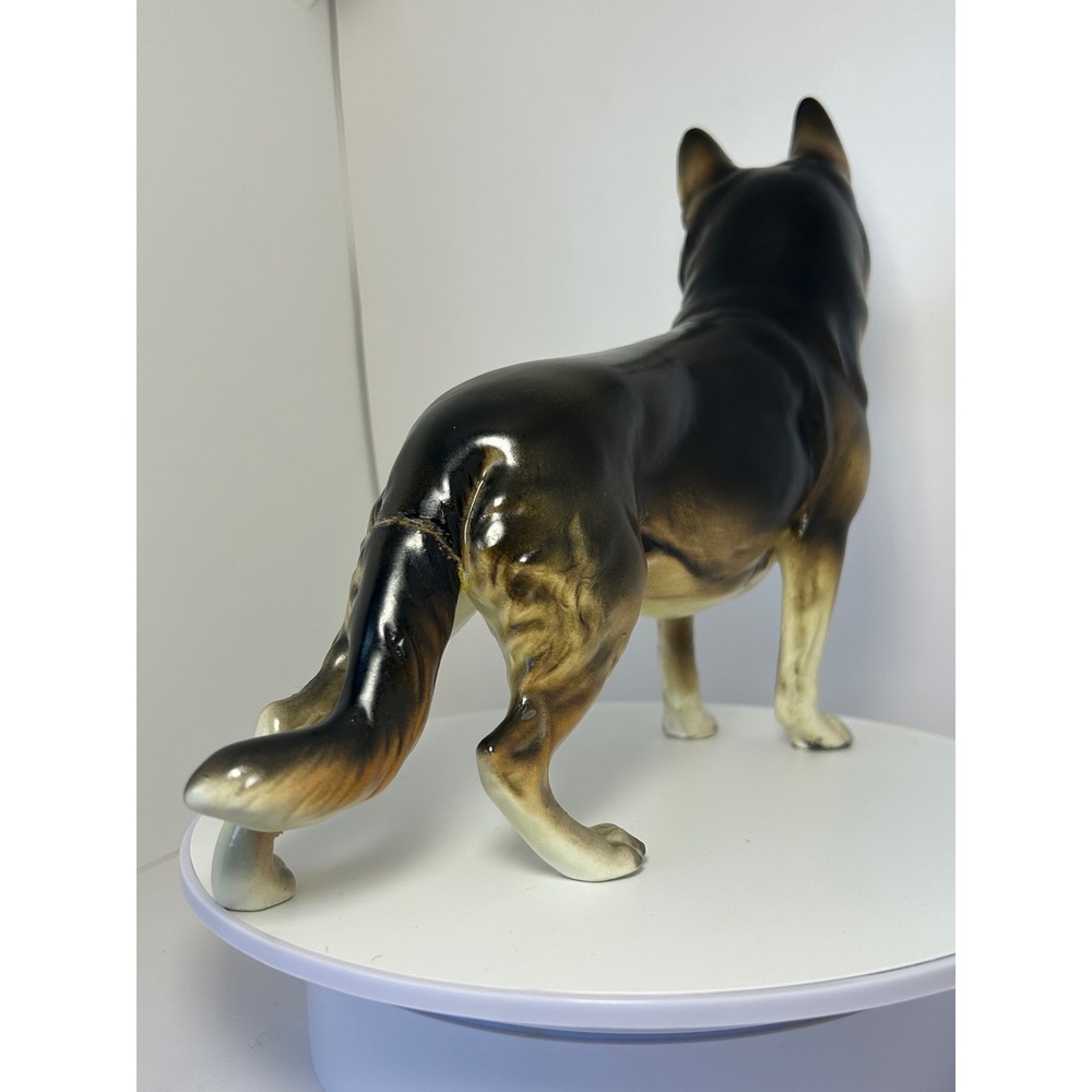 Vintage Ceramic German Shepherd Dog Figurine Made in Japan Hand Painted Repaired - Picture 12 of 16
